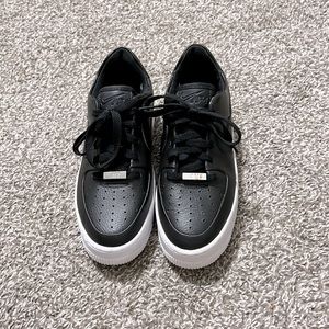 FOR SALE: AIR FORCE 1